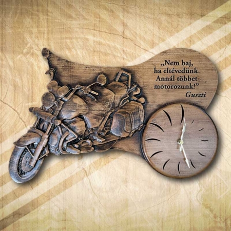 Motoros falióra idézettel
